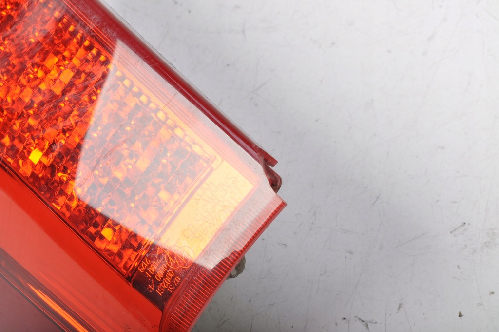 фото №9, Volvo v70 iii лампа правая задняя правый задняя w крышка