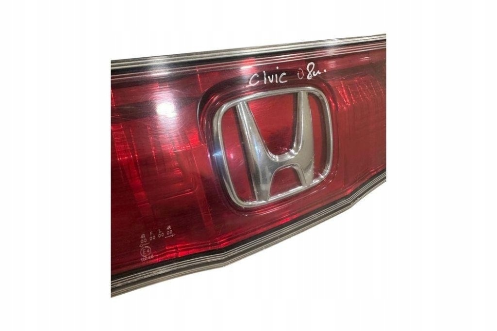 фото №8, Правая лампа крышки багажника honda civic viii хэтчбек fn, fk 13216721