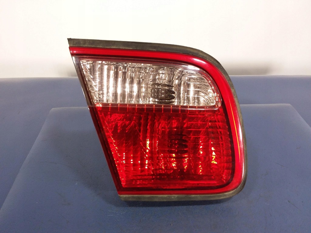 фото №1, Mazda xedos 9 lift лампа задня ліва внутрішня eu