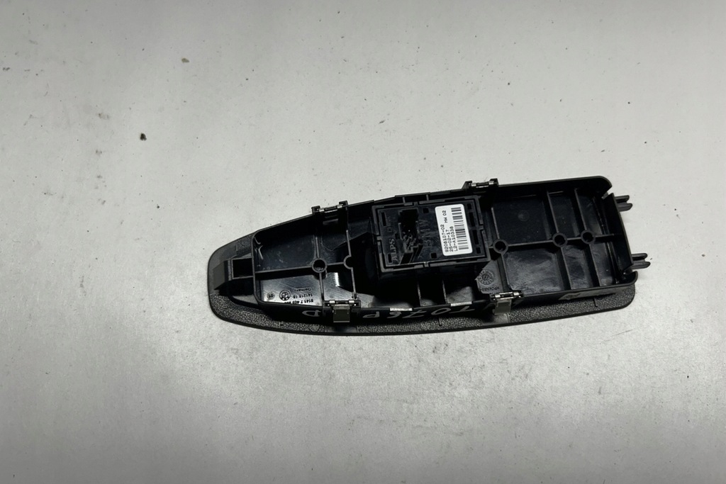 фото №11, Кнопка управление окон правых передних дверь bmw 3 touring f31