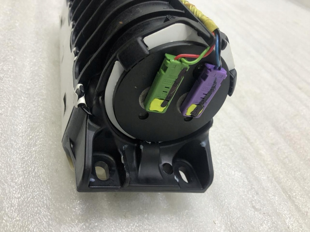 фото №7, Подушка безопасности пассажира audi q7 4l 05-15 4l0880204d