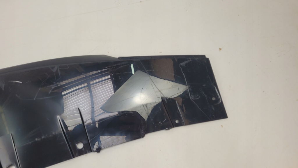 фото №10, Корпус нижняя бампера спойлер dół молдинг bmw f44