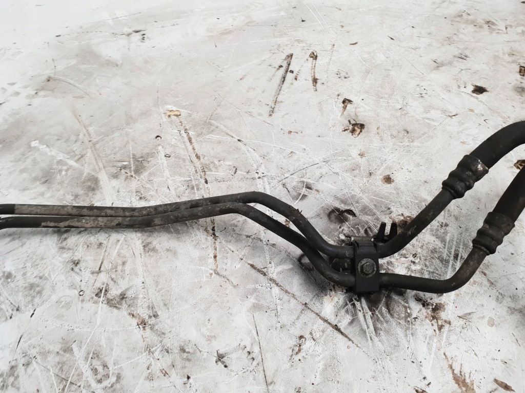 Шланг радиатора масла коробки bmw 5 e60 e61 3717 с Разборки