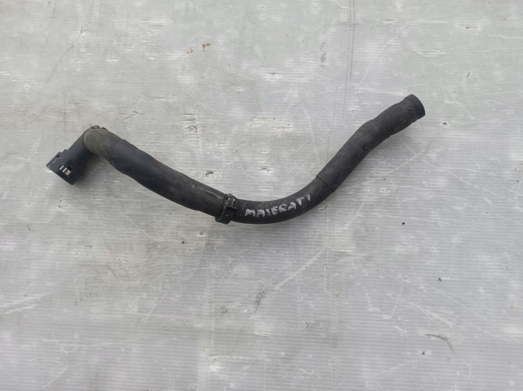 фото №1, Maserati granturismo шланг воды