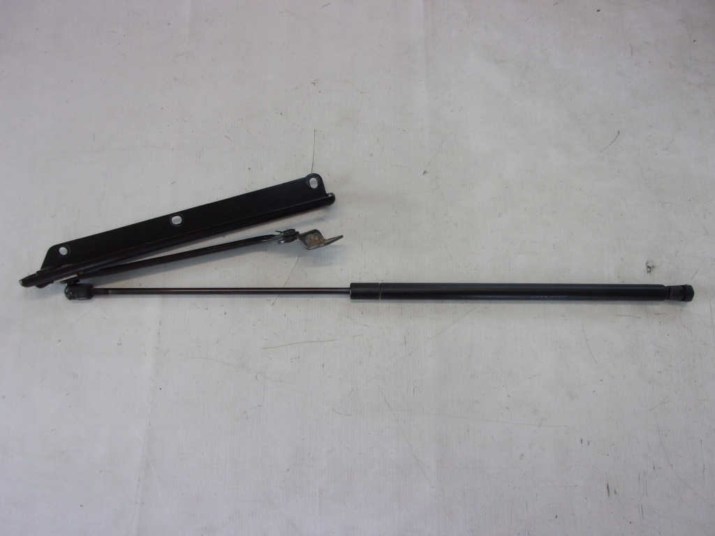 фото №2, Привід кришки задній freelander i