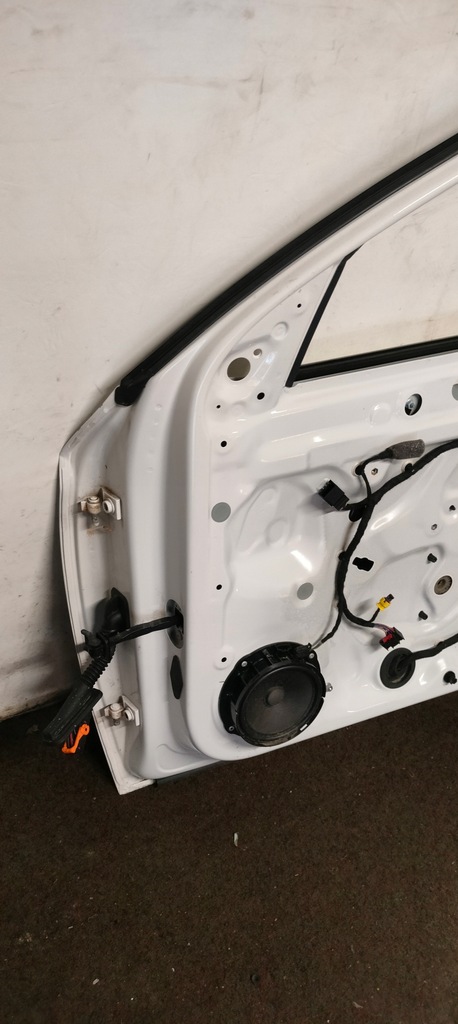 фото №6, Дверь правое перед skoda scala