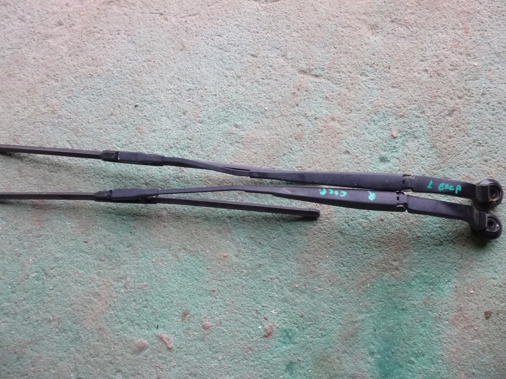 фото №1, Ford escape рычаг дворник