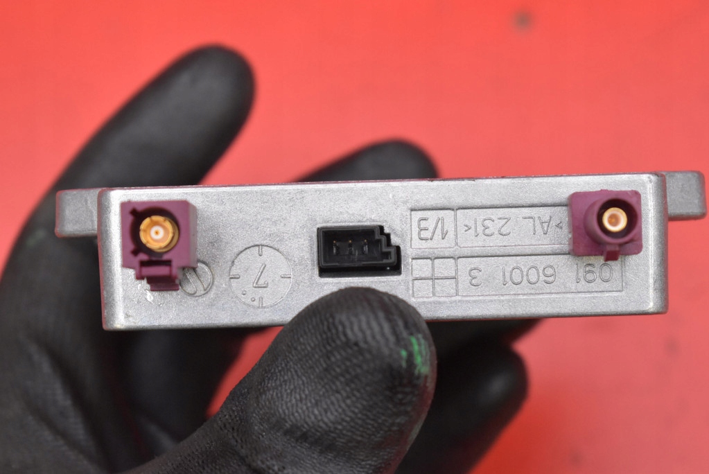 фото №8, Усилитель антенны 8e0035456c audi q7 4l 05-09