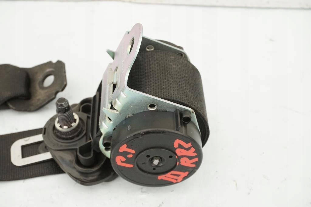 Pas безопасности правый задняя iii rzą opel zafira b Доставка