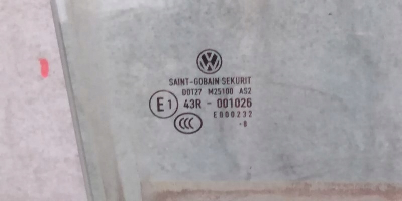 фото №3, Скло двері права задня задня vw passat cc