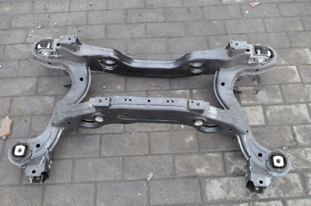 фото №7, Mercedes eqb x243 подрамник подвеска балка задняя 24r 2433505301