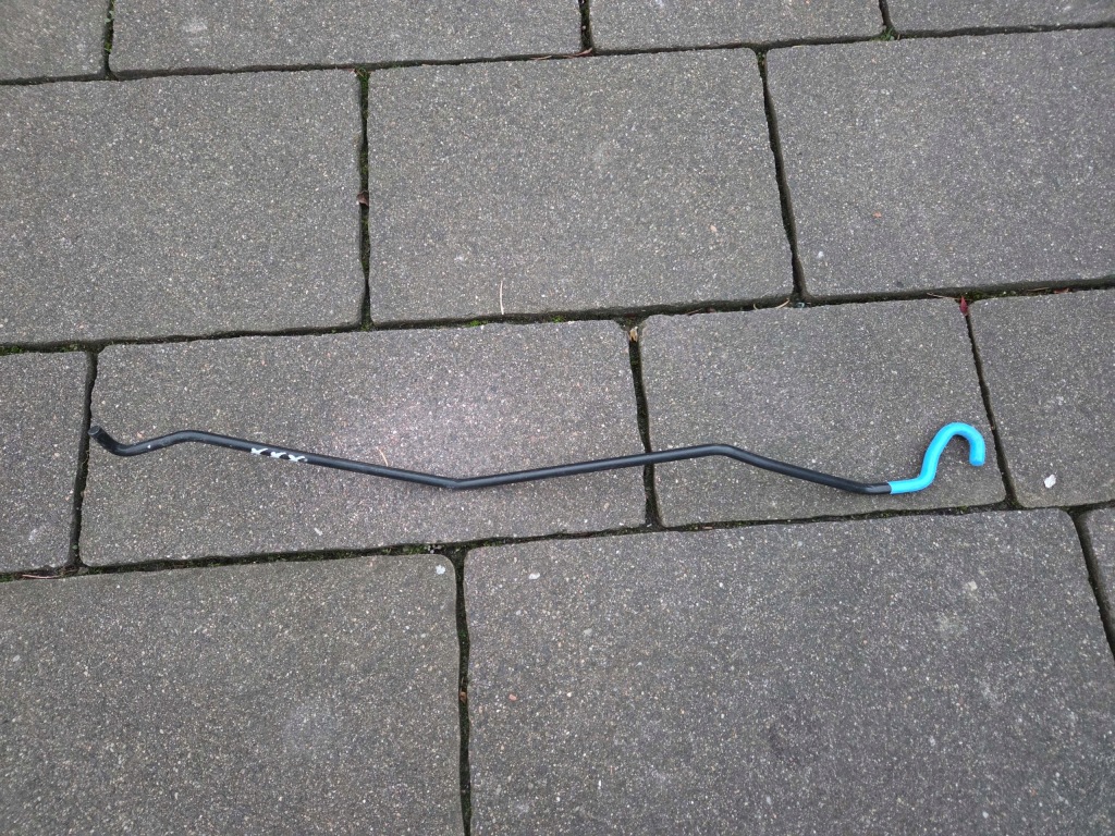 фото №1, Peugeot 2008 i дріт підпора підпірка капот 13-2019