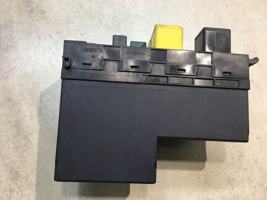 фото №5, Коробка предохранителей w210 2.3 0025452701