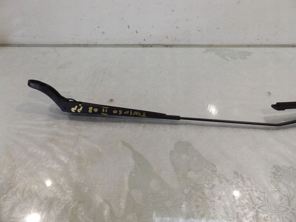 фото №2, Twingo ii рычаг дворники правое