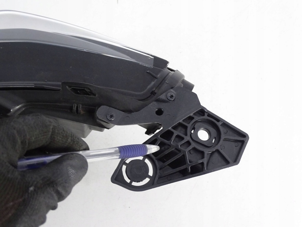 Фара перед передня правий peugeot 2008 208 2 2 19-23 full led Київ