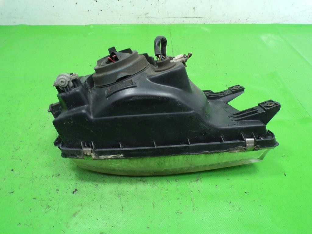 фото №3, Mitsubishi space runner фара левый передний лампа перед