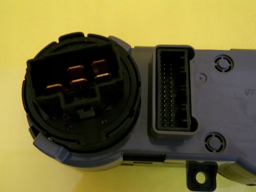 фото №8, Панель кондиционера kia ceed 97250-1h221 nr1021