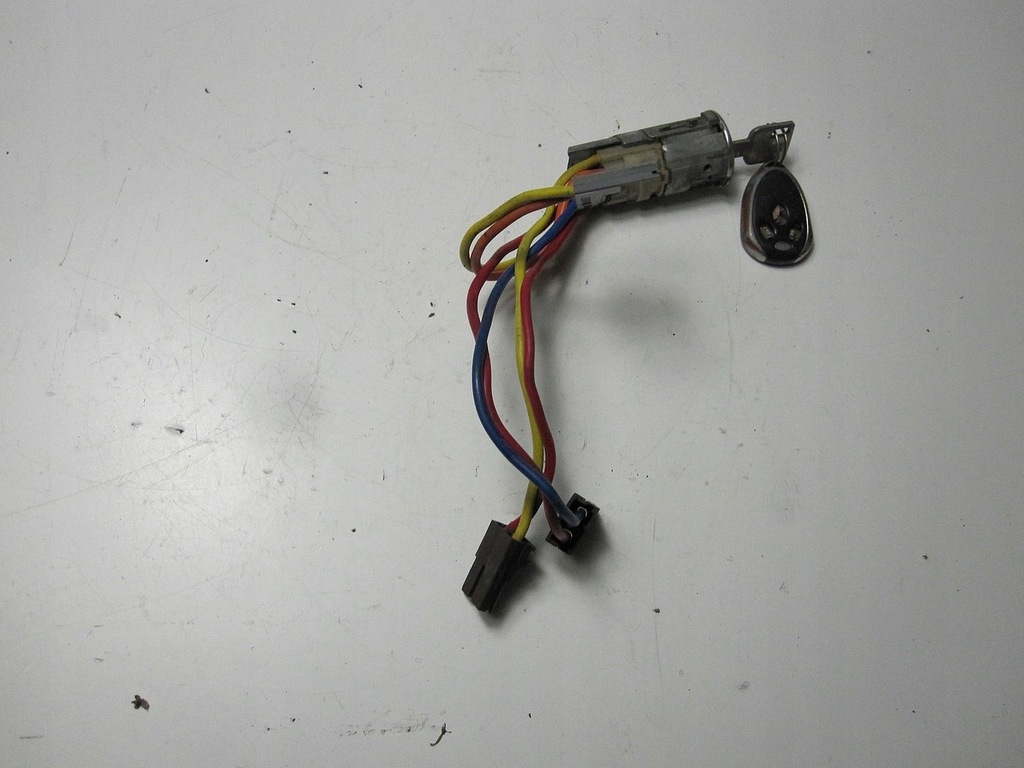 фото №6, Замок зажигания с ключ peugeot 306 93r