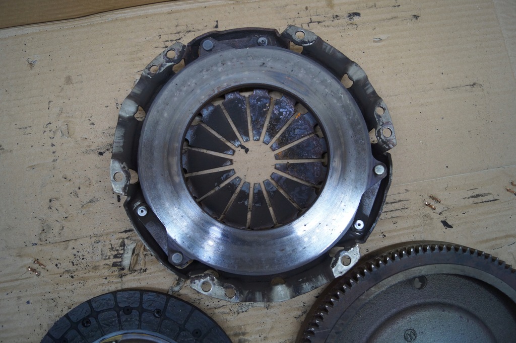 фото №11, Зчеплення диск притиск toyota auris 1.6 b 1zr-fae