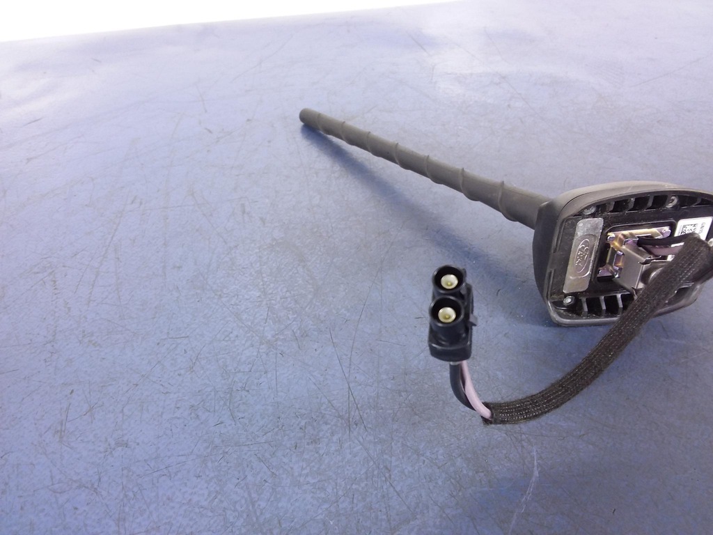 фото №4, Ford ecosport mk2 антенна gps gn15-19g461-cc