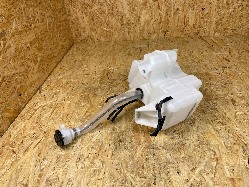 фото №8, Бак жидкость омывателя помпа toyota prius iv 060851-577 2015-