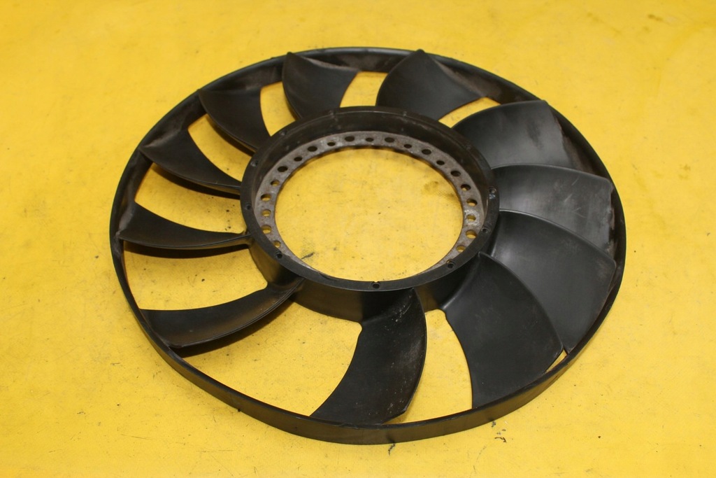 фото №4, Вентилятор вентилятора 2.5tdi a4 b6 059121301a