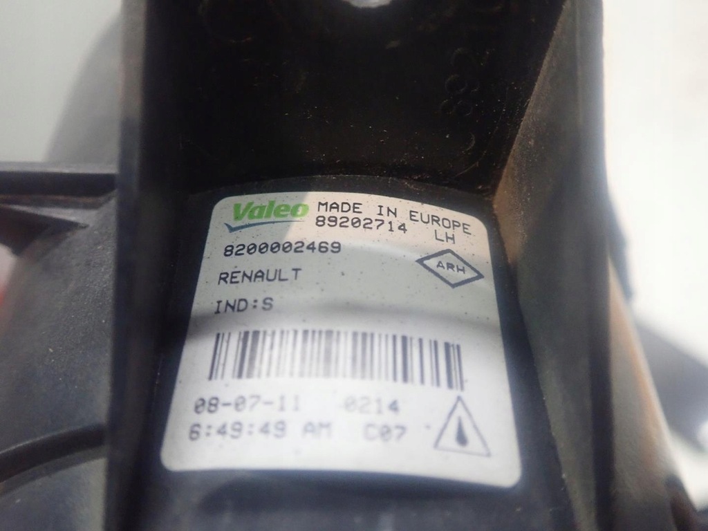 фото №4, Противотуманная фара левый nissan renault 8200002469