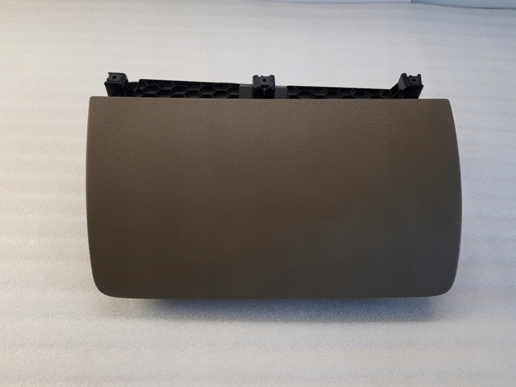 фото №1, Audi q7 бардачок полка пассажира 4l1857035d