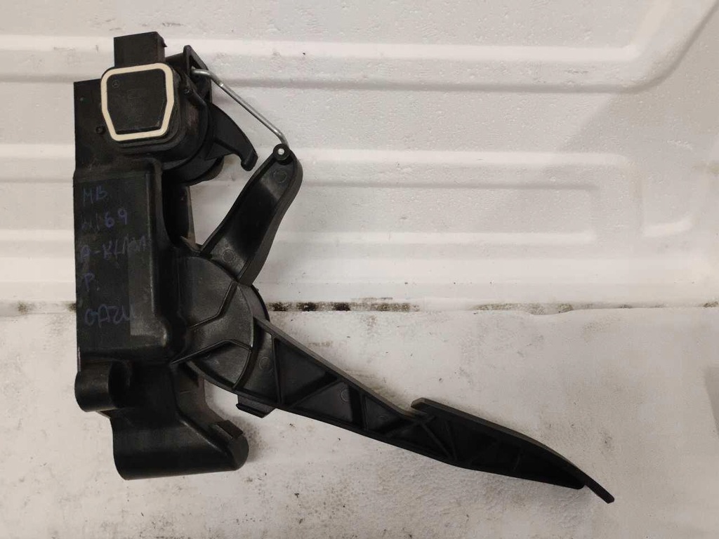 фото №2, Педаль газа потенциометр mercedes w169 a1693000404