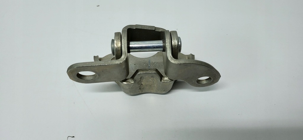 фото №7, Lexus rx prius rav4 yaris ii avensis петля дверь левый задняя góra 68760-0d061