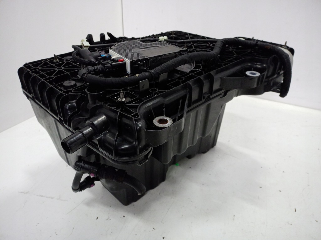 фото №4, Kompletny бак adblue renault master iv 237g00270r