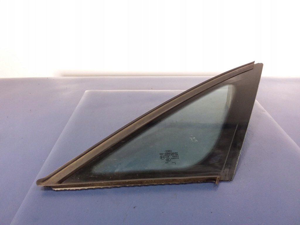 фото №1, Audi a8 d3 4h стекло кузовная задняя правая 08