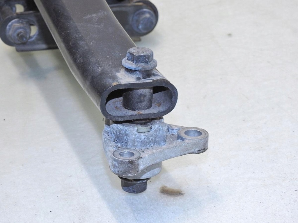 фото №6, Распорка чашка volvo v70 ii 2.5t