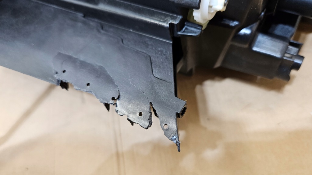 фото №10, Лампа перед левая skoda enyaq full led 5lb941015a