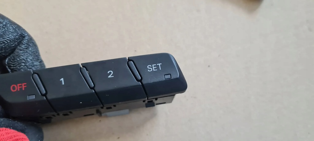 фото №8, Sq5 8r q5 lift кнопка памяти сиденье 8r0959769a