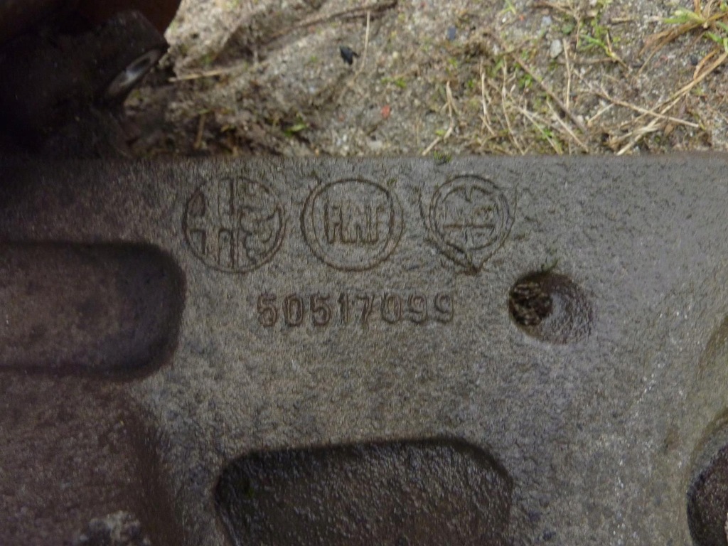 фото №3, Ступица рычаг alfa romeo giulietta левая задняя