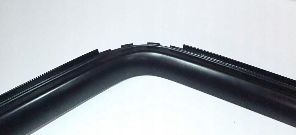 фото №9, Напрямна скло права правий задня audi rs6 a6 c6