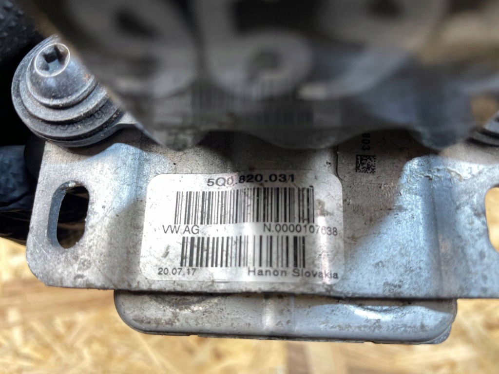 Купити Радіатор теплообмінник тепла vw golf vii gte audi a3 8v 5q0820031