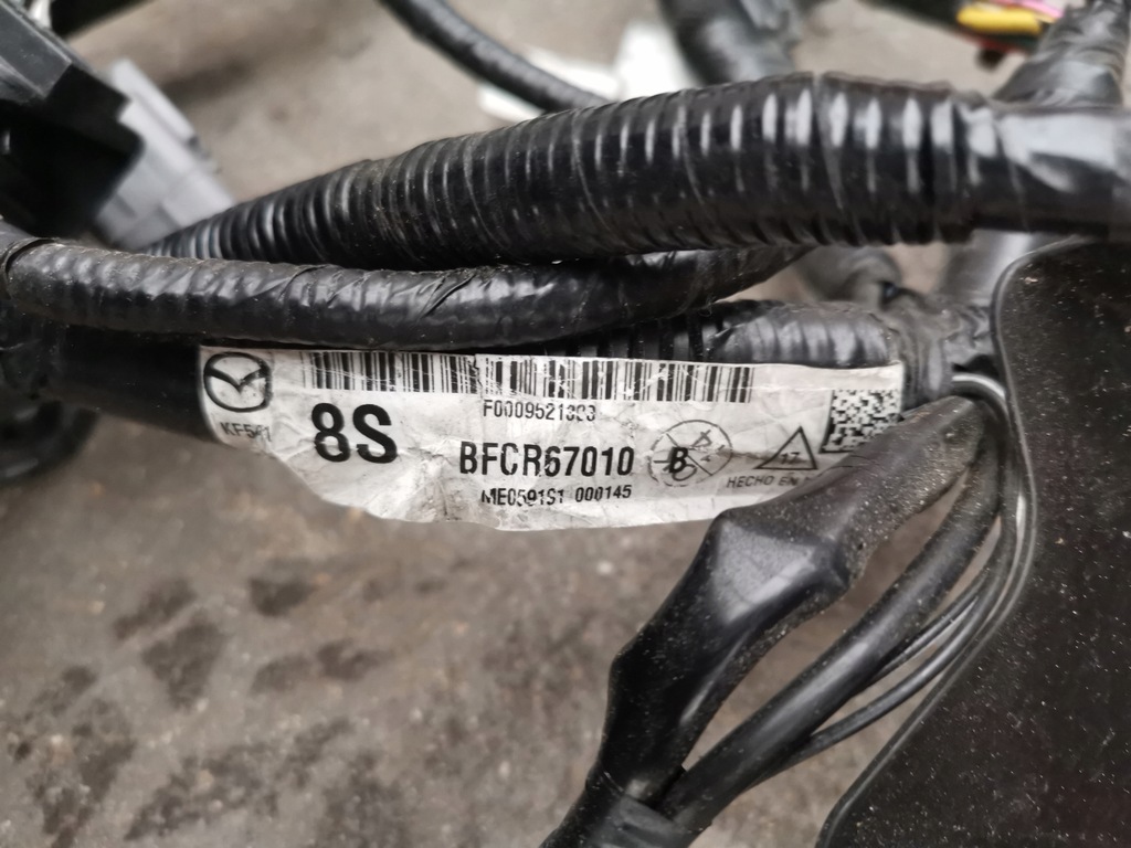 фото №7, Mazda 3 iv bp sedan коробка предохранителей электропроводка 2.5 19r usa