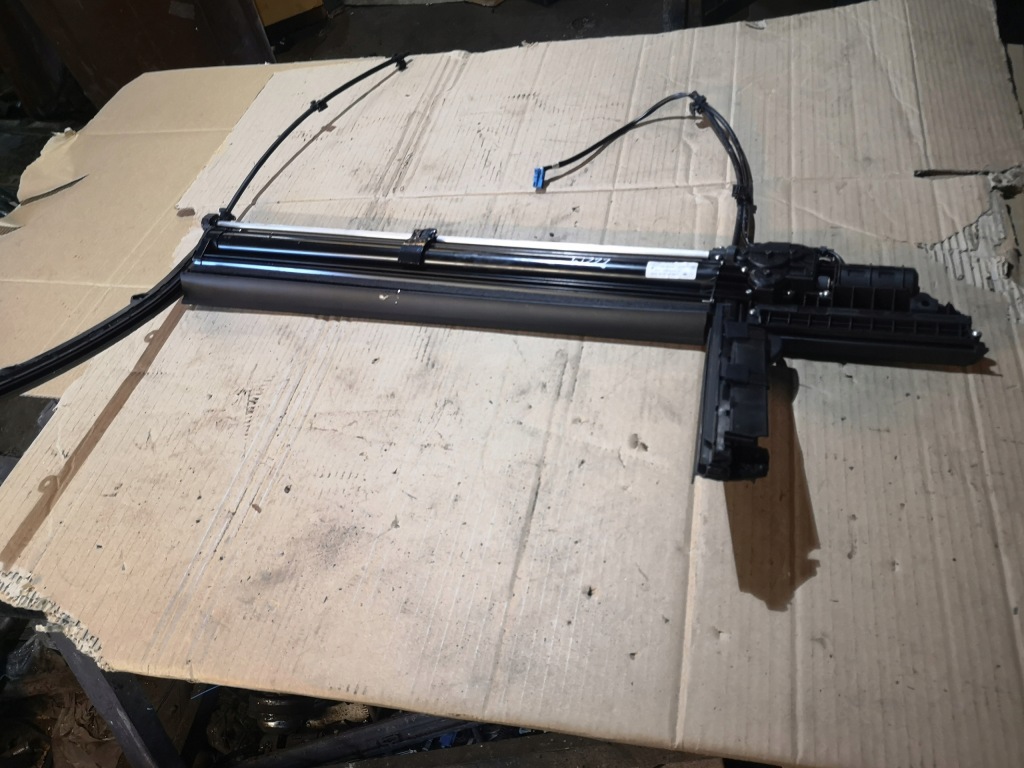 Купить Mercedes шторка солнцезащитная левая a2228105100