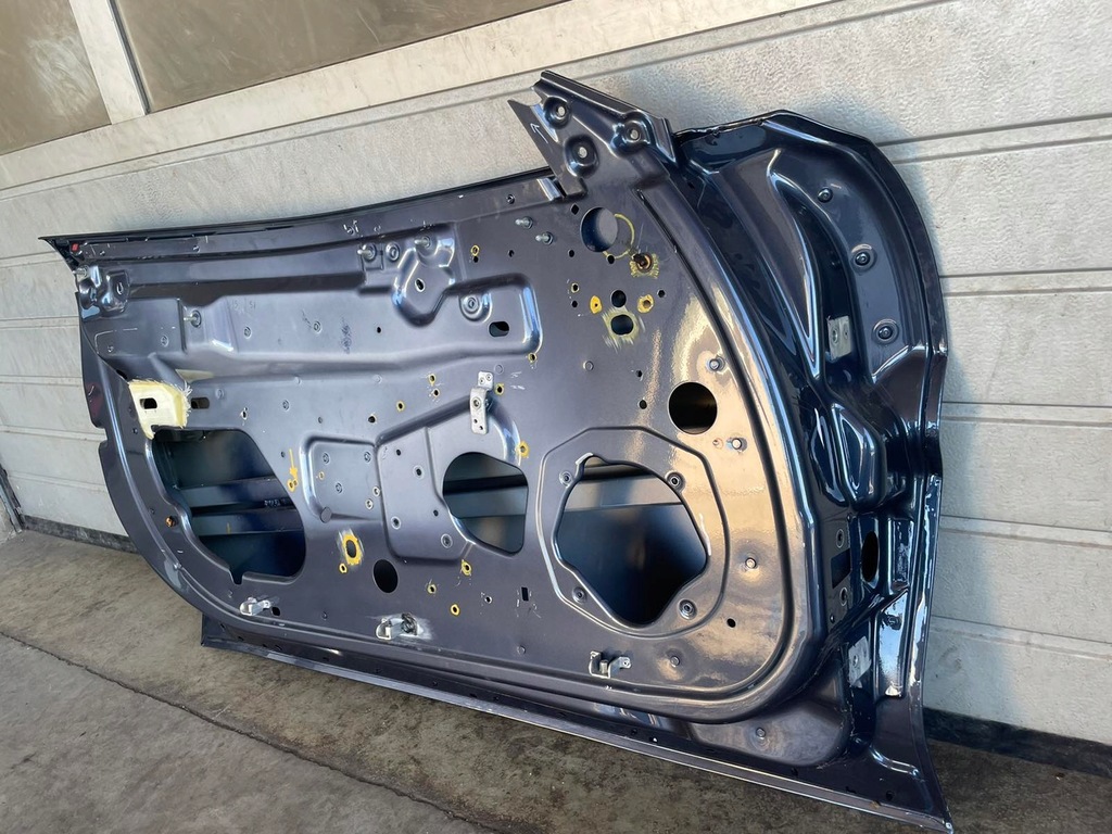 фото №8, Ferrari portofino дверь левая door