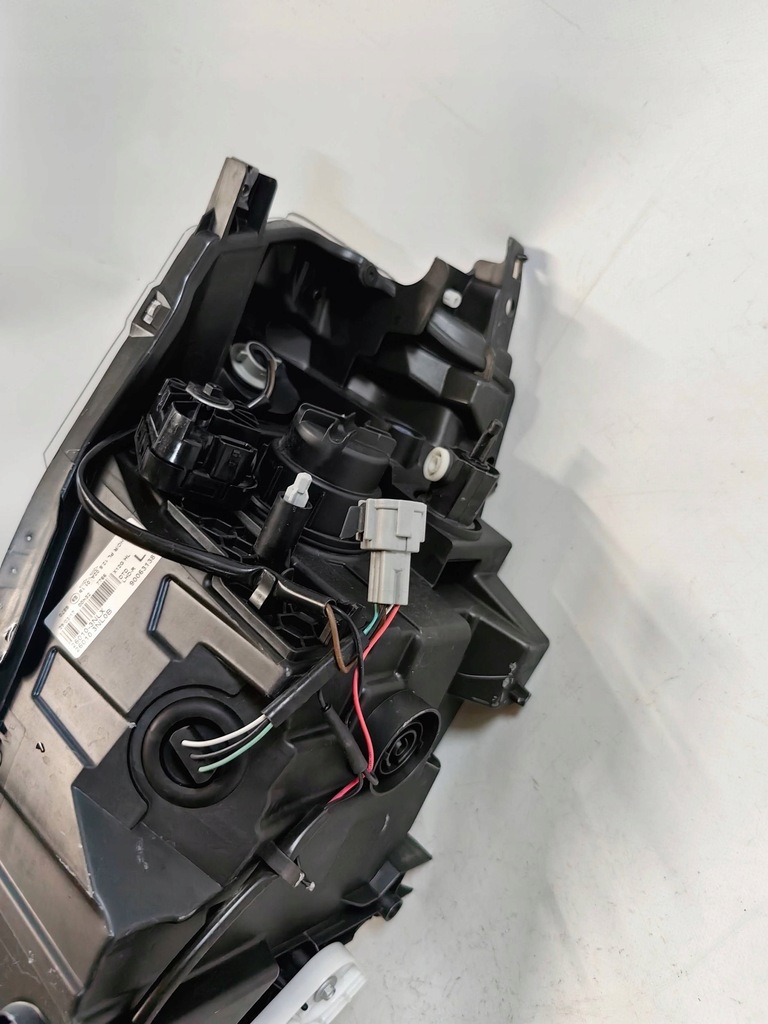 фото №9, Nissan leaf i - лампа правая обычная polecam