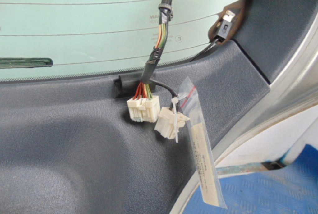 фото №5, Nissan almera n16 lift hb задняя крышка багажника код лакокрасочного покрытия ky0g