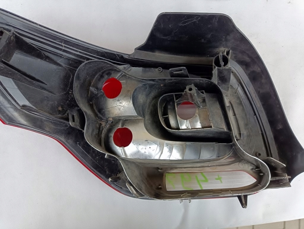 фото №4, Citroen ds3 правая лампа задняя задняя