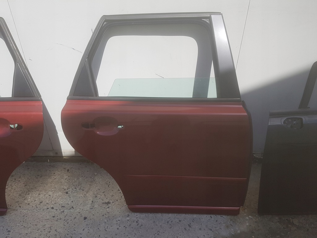 фото №1, Volvo v50 lift дверь правое задняя задние 478-46