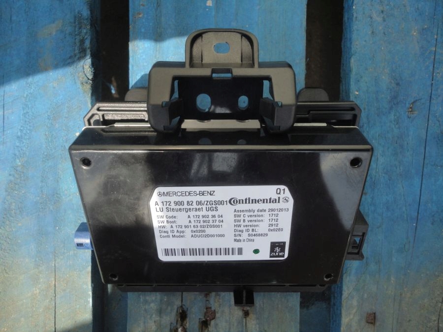 фото №1, Mercedes w207 w212 w204 r172 c218 w166 модуль радио