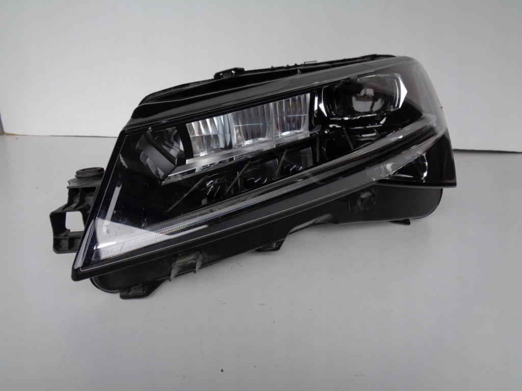 Купить Фара левая skoda superb 3 3v 19- рестайлинг  full led