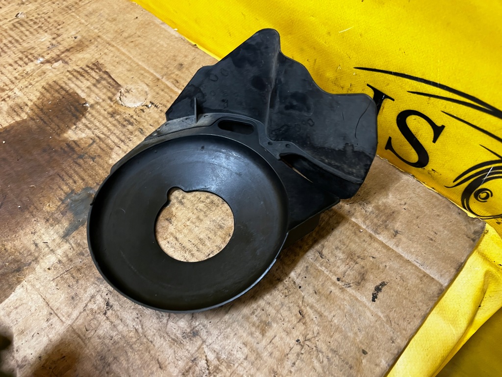 фото №1, Защита амортизатора задняя левый mercedes gl x166