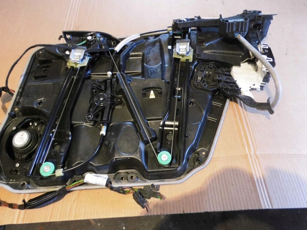 фото №5, Модуль блок управления дверь a1669000218 mercedes cla 117 w117 w246 infiniti q30