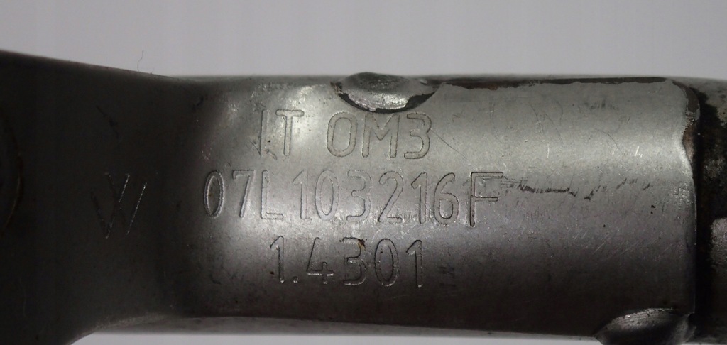 фото №10, Waż шланг вентиляційний 07l103216f audi rs6 c6